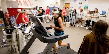 Students measuring VO2 max at WKU exercise science camp, hosted by WKU.