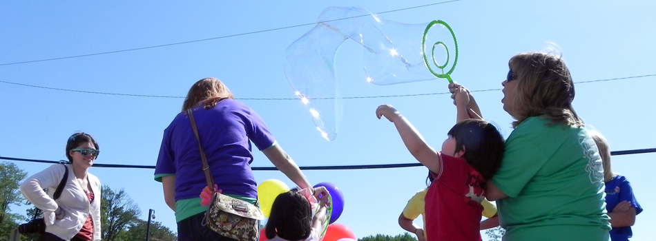 #caption1 Clients and Clinicians Making Bubbles at the Clinical Education Complex Summit