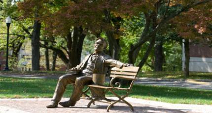 Lincoln Statue