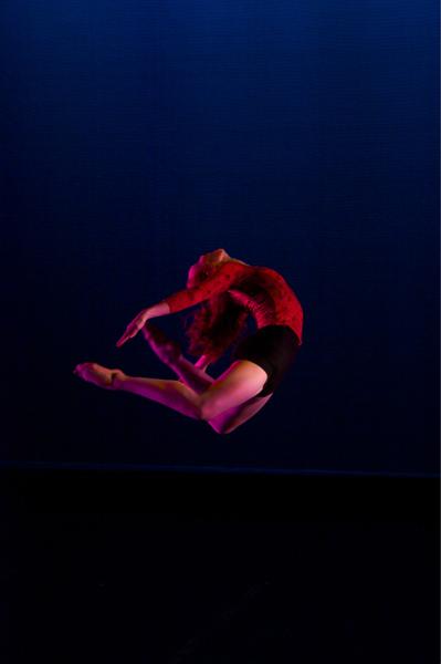 Mara Faris dances in Re-Humanized Mara Faris dances in Re-Humanized