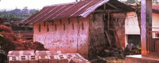 A house beside the Eke Obo Agbagwu former slave market