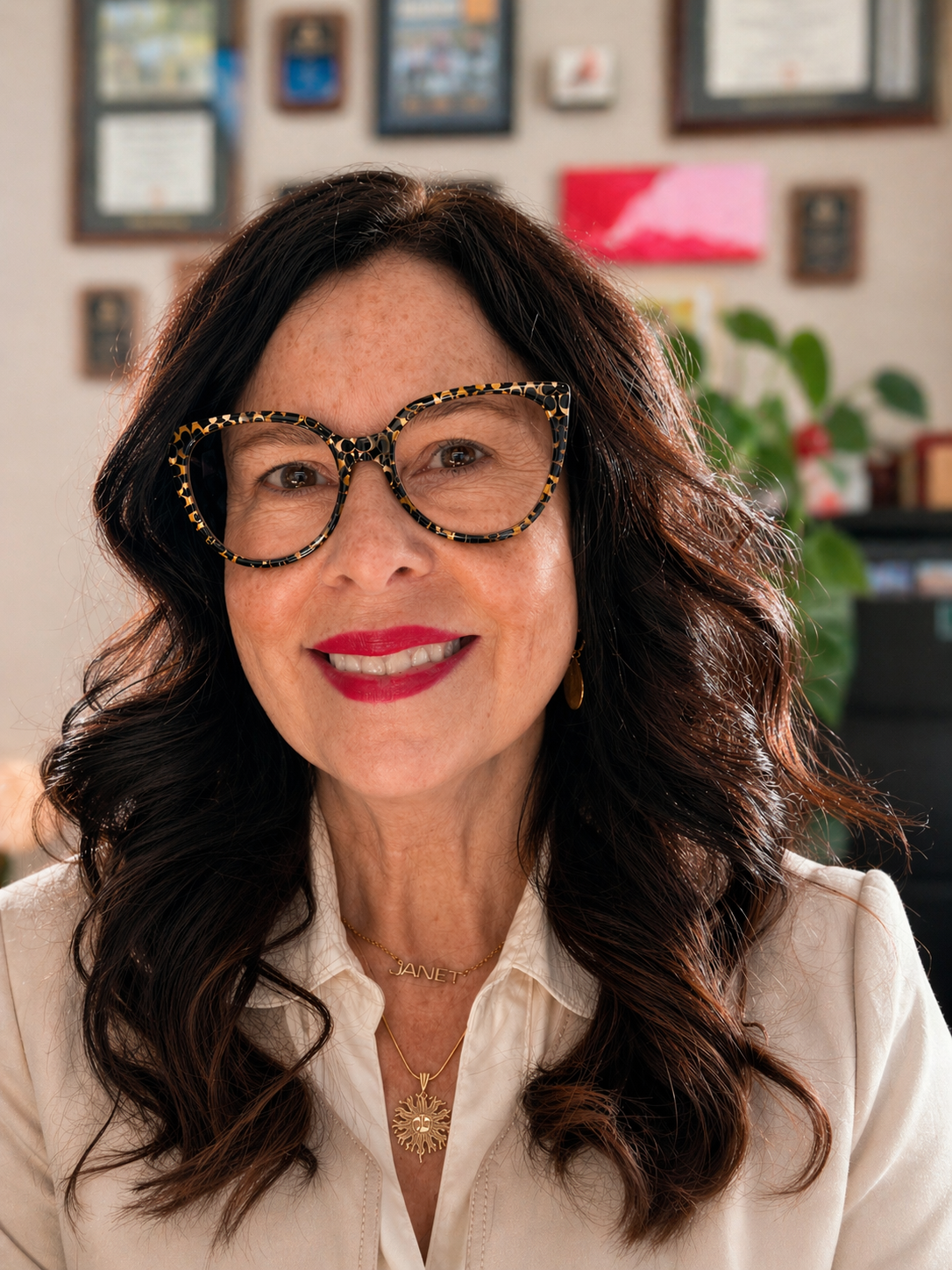 Photo of Dr. Janet Tassell