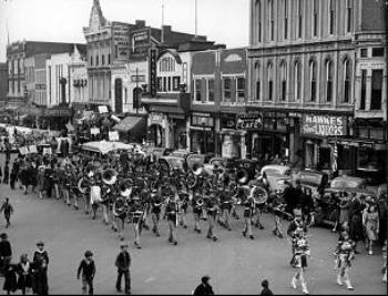 BRMB 1932 Parade
