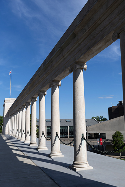 colonnade at wku