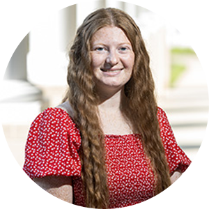 Headshot of Shelby Handley