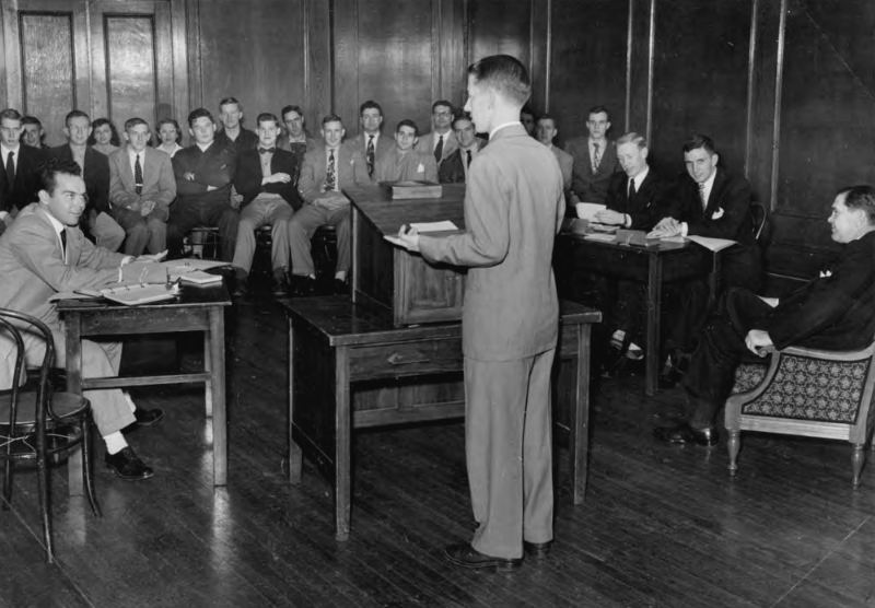 1952 Congress Debating Club