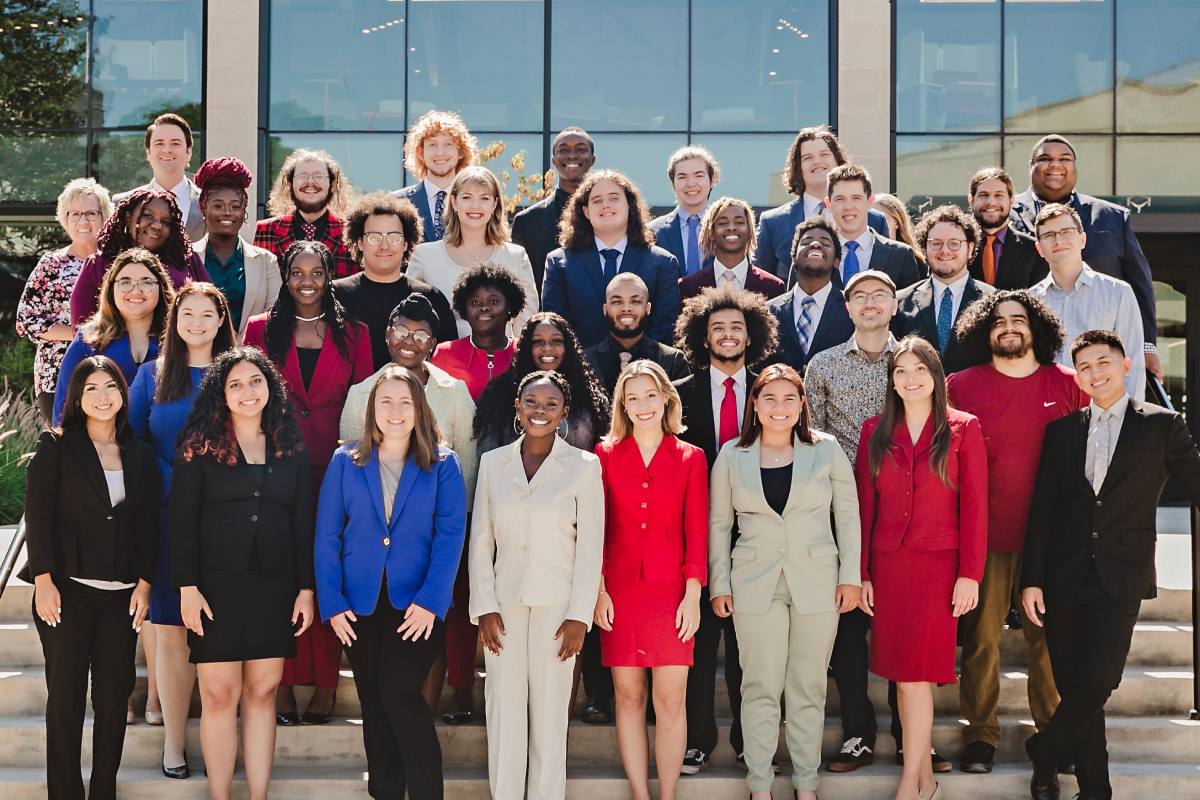 2022-23 WKU Forensic Team in front of the WKU Commons (formerly Margie Helm Library)