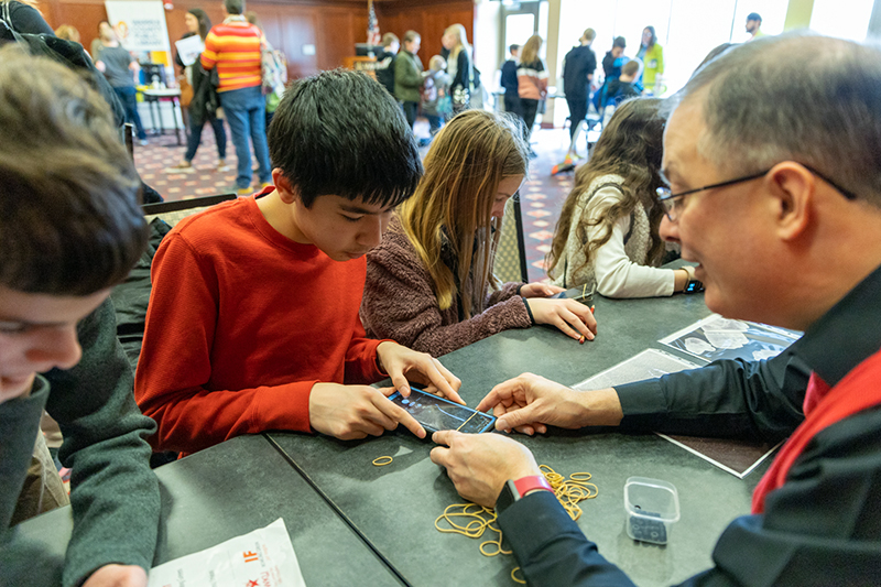 Smartphone microscopes