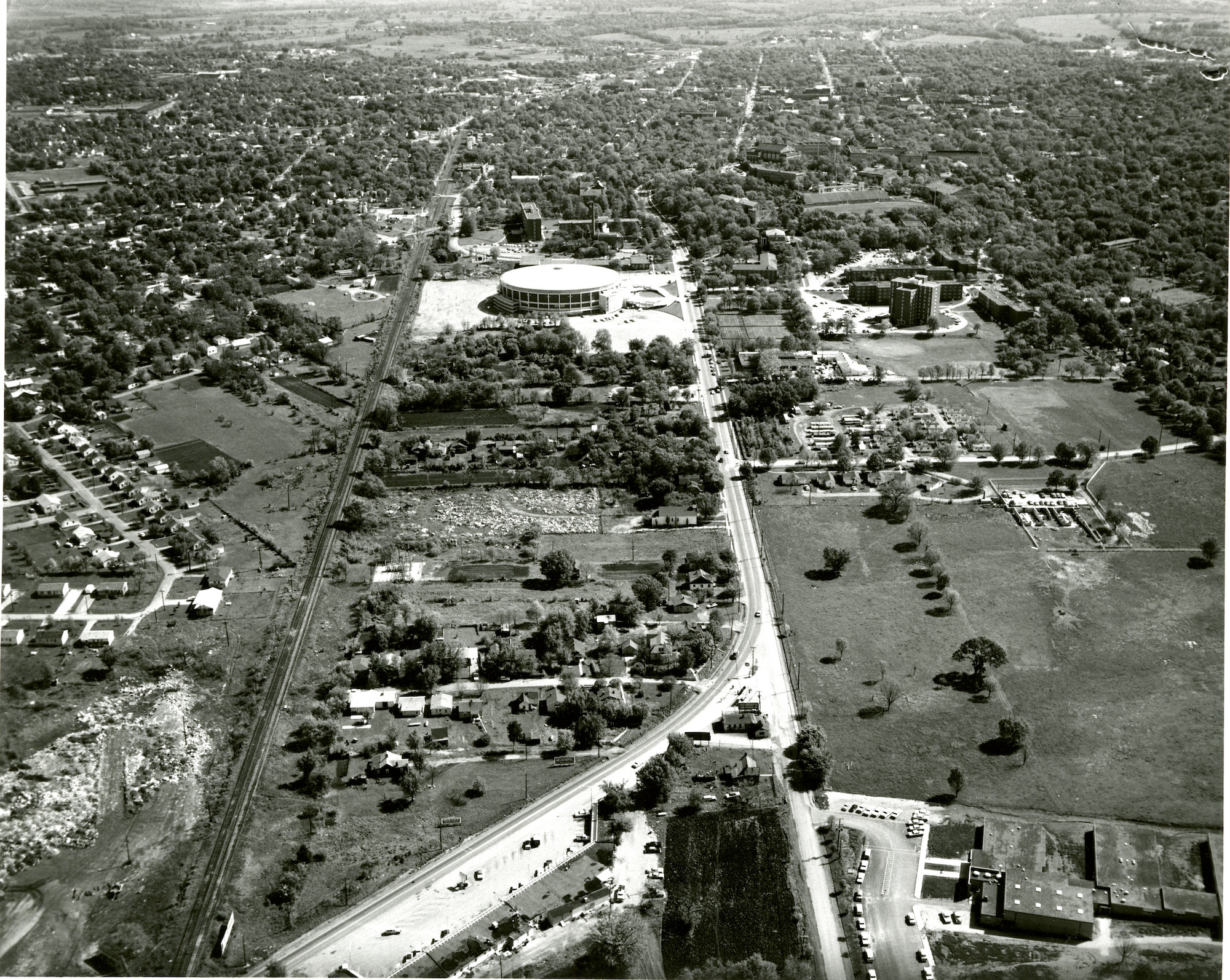 Diddle Arena and Jonesville, 1965