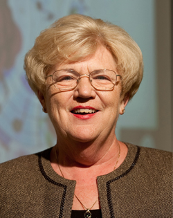 Dr. Robyn Swanson