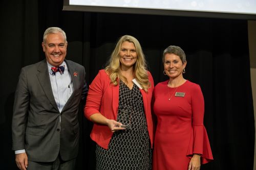 Melissa Essenpreis Martin awarded CHHS Alumni Achievement Award