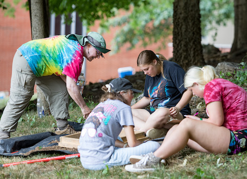 WKU Archaeologist Wins National Award