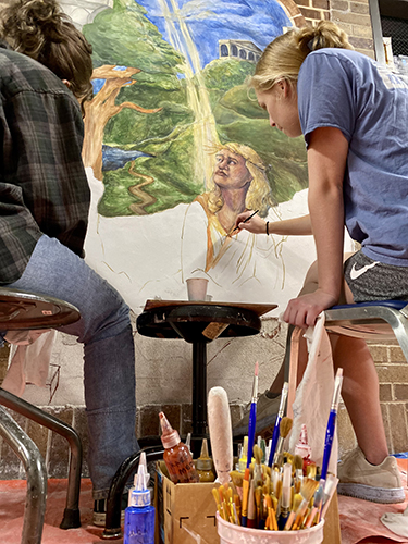 Art students leave their mark on WKU with buon fresco installation