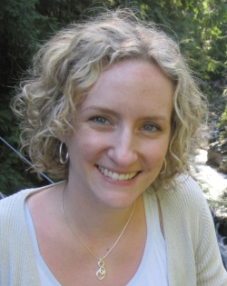 Dr. Amy Brausch named Conference USA Faculty Achievement Award winner