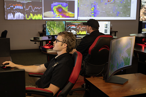 WKU Meteorology Students and Alumni Soar in NWS and Federal Careers