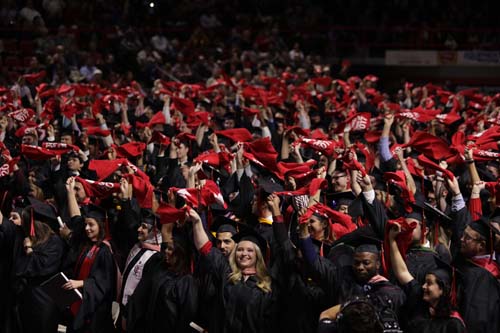 Class of 2017 encouraged to use WKU experience to make a good life