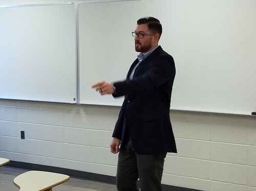 State representative candidate Ben Lawson visits students