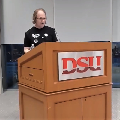 Dr. Tom Hunley speaks at Dixie State University