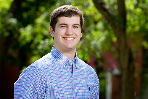 Devin Davis Named 2019 U.S. Presidential Scholar Semifinalist