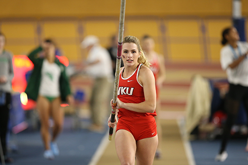 An artist and an athlete: WKU pole vaulter pursues degree in graphic design