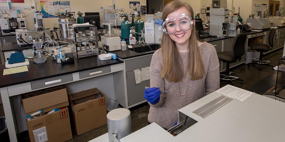 Isabel Chumbler
WKU, Department of Chemistry
Mentor: Dr. Cathleen Webb