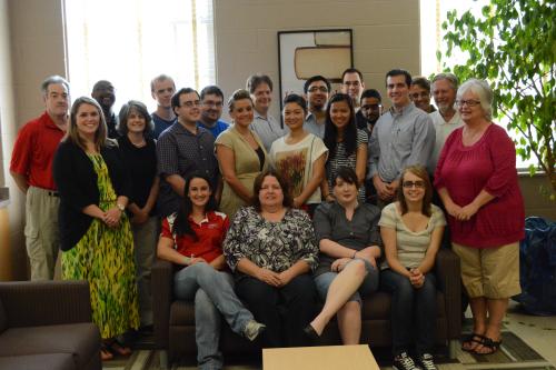 2013 MPA students, faculty, and MPA Advisory Committee. 