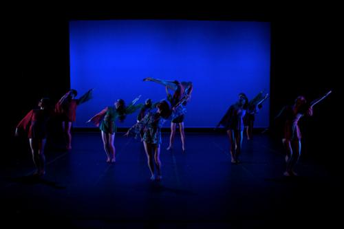 The WKU Dance Company performs a modern piece, Looking!, choreographed by guest artist Carlos Dos Santos Jr.