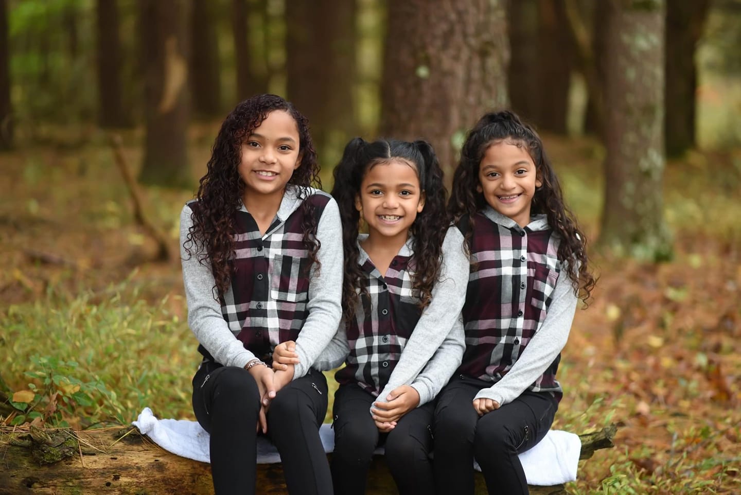 Stavons daughters from left to right: Skye, Saige and Serenity