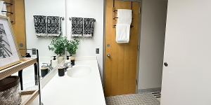 Zacharias Hall bathroom