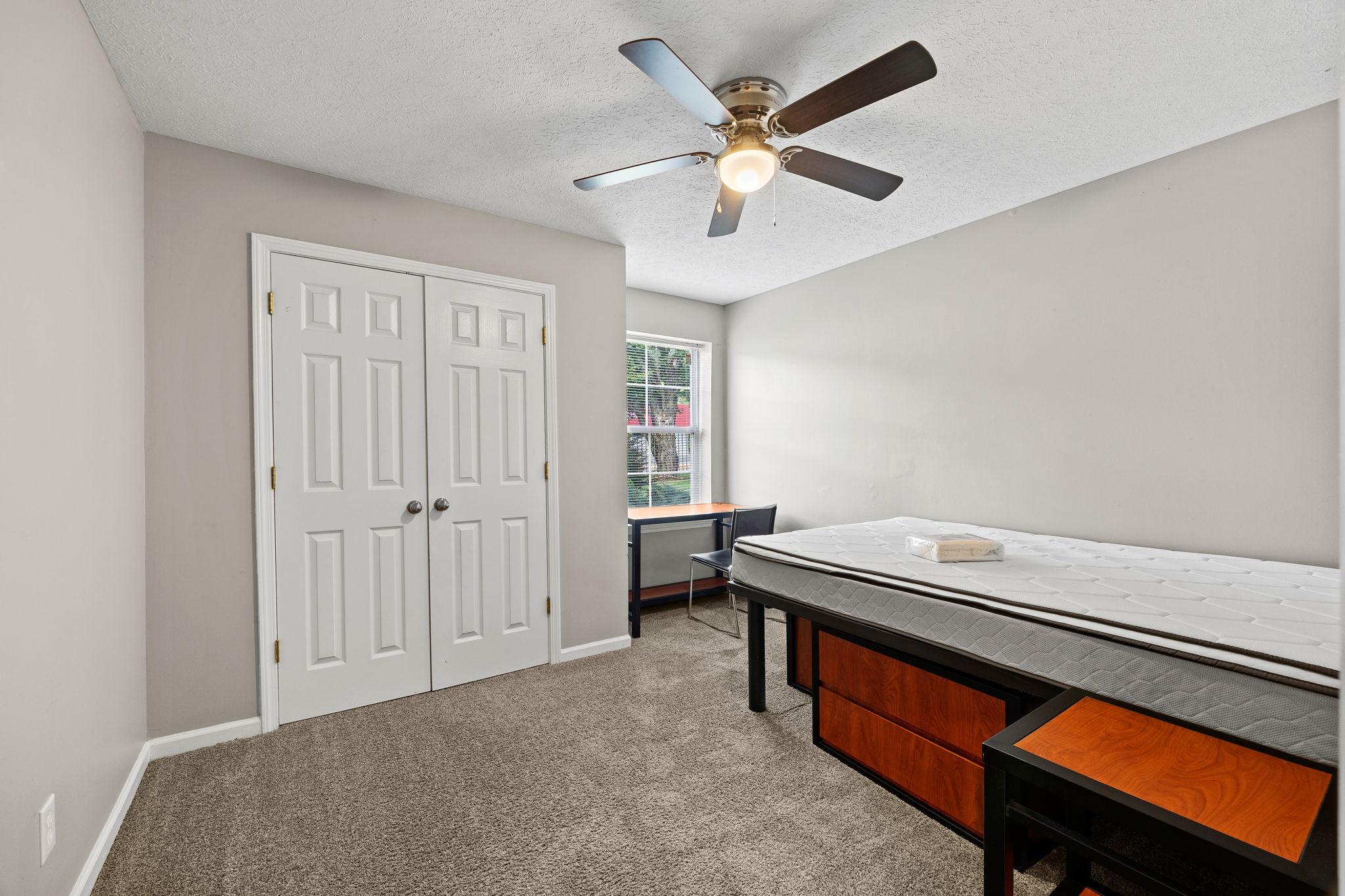 Campus Flats bedroom