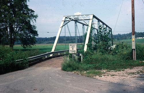 Iron Bridge, Edmonton, KY (Br25)