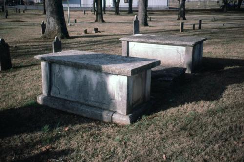 Box Vault, Pioneer Cemetery, Bowling Green, KY (MS217e)