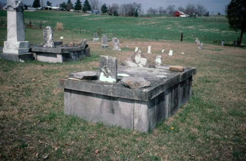 Boxed Grave, Lee Cemetery, Nancy, KY (MS232)