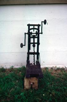 Boring Machine, Woodbury Museum, Woodbury, KY (To7)