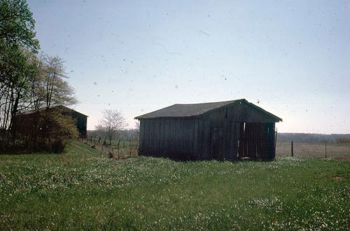 Wagon Shed Richardsville, KY (Bn23)