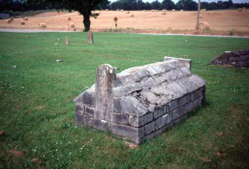 Boxed with Comb Top, New Hope Cemetery, Cornersville, TN (MS311)