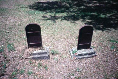 Iron Marker, Old City Cemetery, Tallahassee, FL (MS325b) 