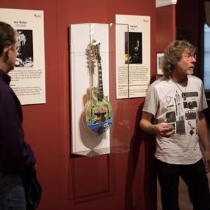 View Sam Bush unveiled his mandolin in the "Instruments of American Excellence" exhibit and participated in a narrative stage at the Kentucky Museum. Photos Courtesy of William Kolb. Larger