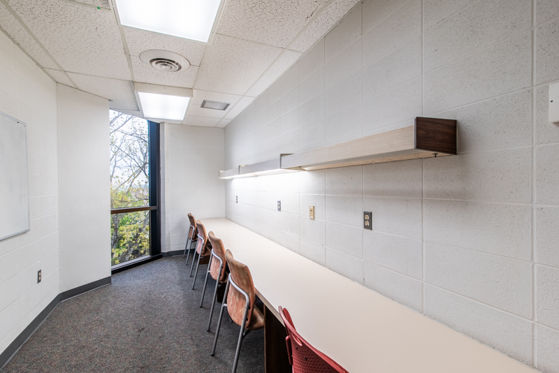 Raymond Cravens Small Study Rooms