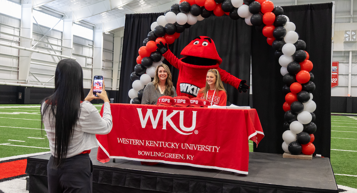 Topper Orientation Program (TOP) at Western Kentucky University
